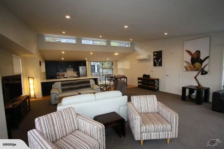 Photo of property in 18a Sainsbury Road, Fernhill, Queenstown, 9300