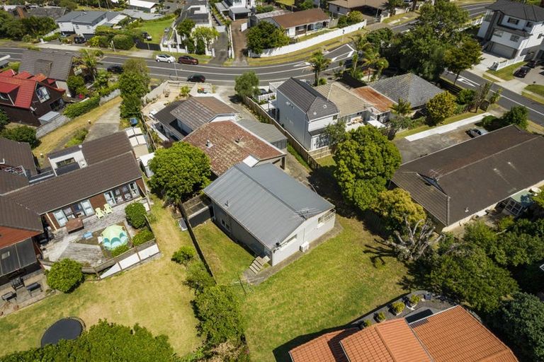 Photo of property in 3/68 Takutai Avenue, Half Moon Bay, Auckland, 2012