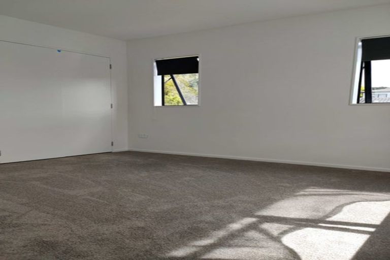 Photo of property in 47c Withers Road, Glen Eden, Auckland, 0602