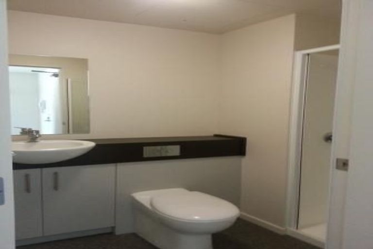 Photo of property in The Peak Apartments, 702/170 Taranaki Street, Te Aro, Wellington, 6011