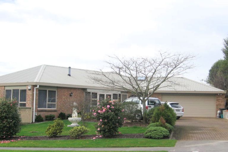 Photo of property in 11 Church Road, Pukete, Hamilton, 3200