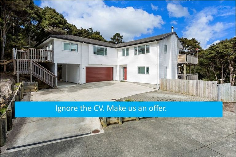 Photo of property in 339a Glenvar Road, Long Bay, Auckland, 0630