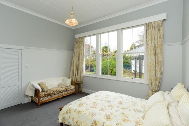 Photo of property in 2 Henderson Street, Otane, 4202