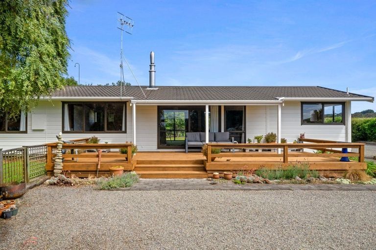 Photo of property in 47 Moutere Road, Hokio Beach, Levin, 5571