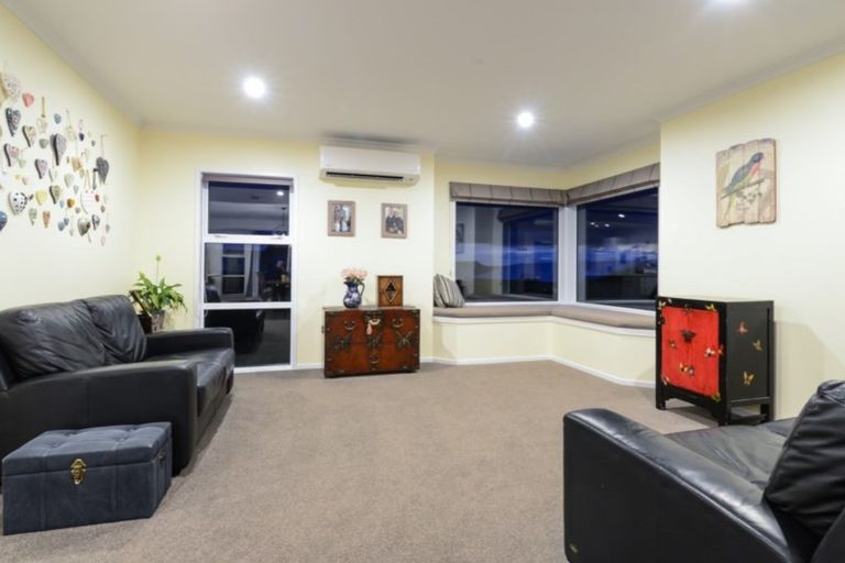 Photo of property in 15 Rigg Place, Flagstaff, Hamilton, 3210