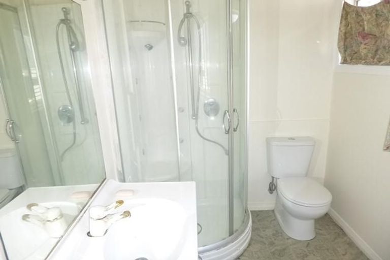 Photo of property in 26 Leighton Avenue, Waiwhetu, Lower Hutt, 5010