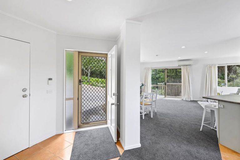Photo of property in 19b Landow Place, Henderson, Auckland, 0612
