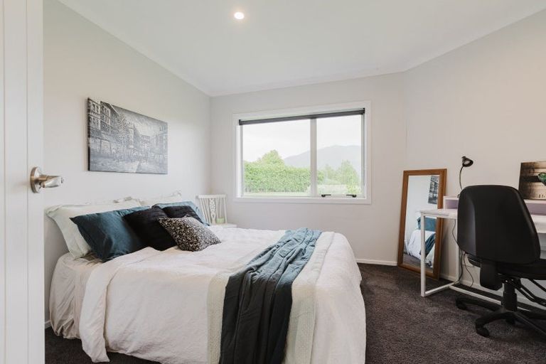 Photo of property in 69 Williams Road, Tokomaru, Palmerston North, 4474