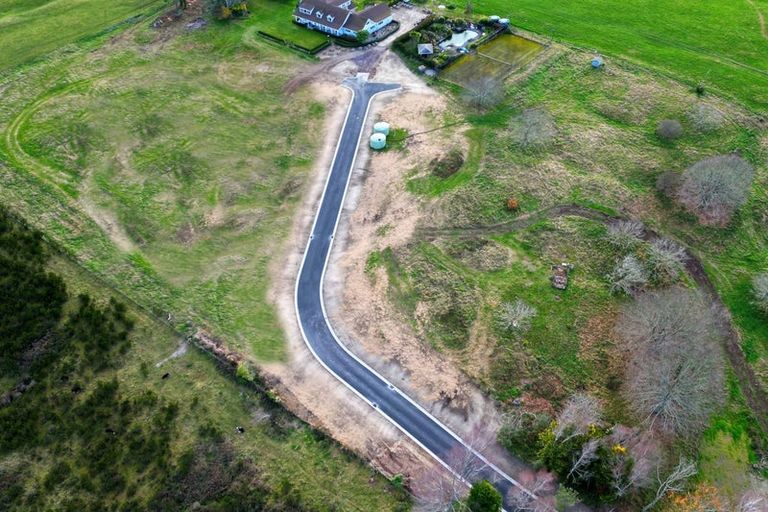 Photo of property in 21 Walnut Lane, Nukuhau, Taupo, 3330