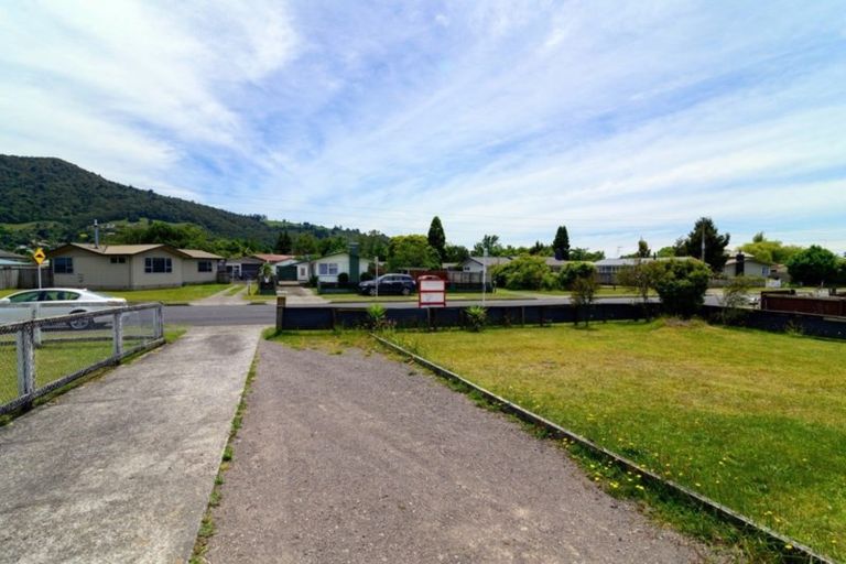 Photo of property in 32 Homedale Street, Pukehangi, Rotorua, 3015