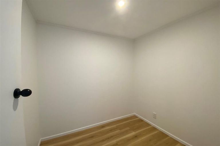 Photo of property in 11/124 Kolmar Road, Papatoetoe, Auckland, 2025