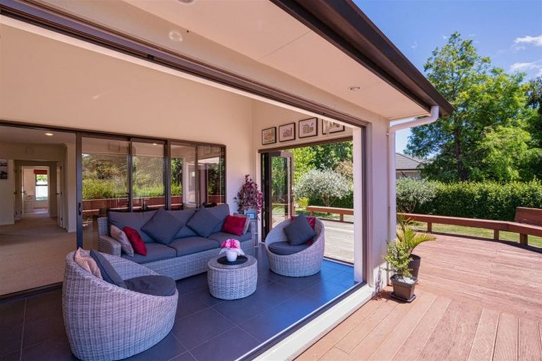 Photo of property in 177 Mazengarb Road, Paraparaumu, 5032