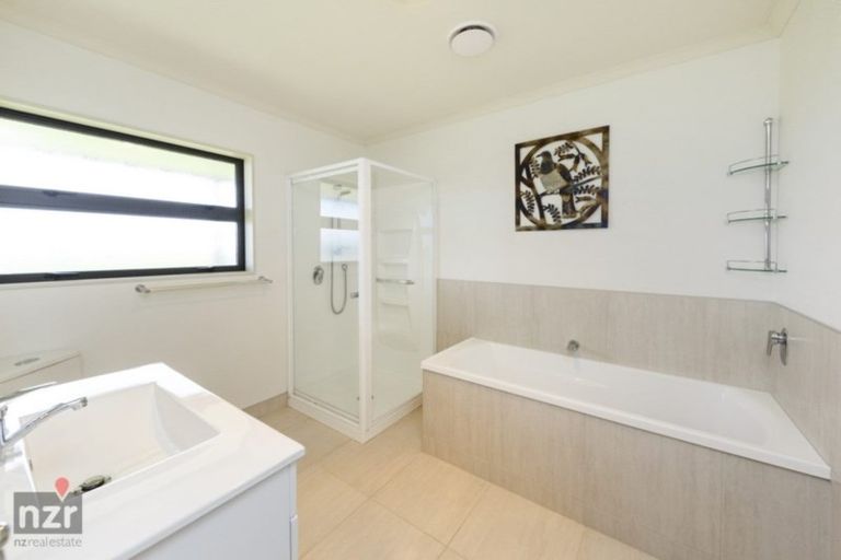 Photo of property in 1107 Taonui Road, Colyton, Feilding, 4775