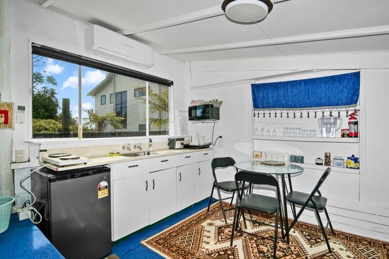 Photo of property in 3 Kupe Street, Carters Beach, Westport, 7825