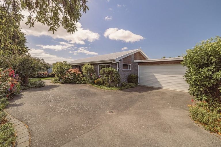 Photo of property in 116 Harewood Road, Papanui, Christchurch, 8053
