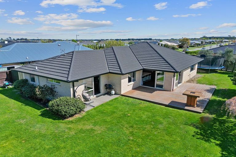 Photo of property in 16 Quartz Drive, Rolleston, 7614