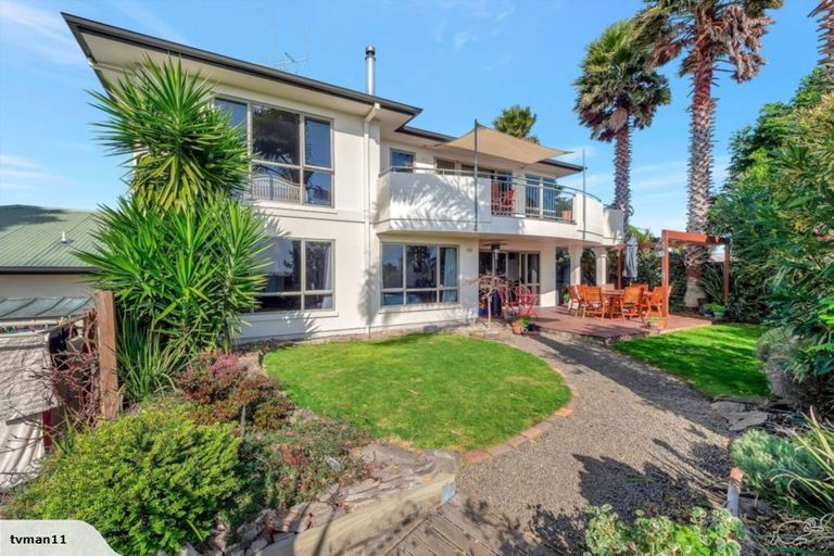 Photo of property in 150 Waitaha Road, Welcome Bay, Tauranga, 3112
