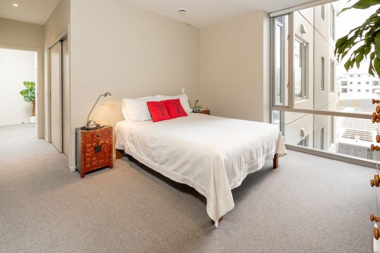 Photo of property in Trinity Apartments, 502/19 College Street, Te Aro, Wellington, 6011