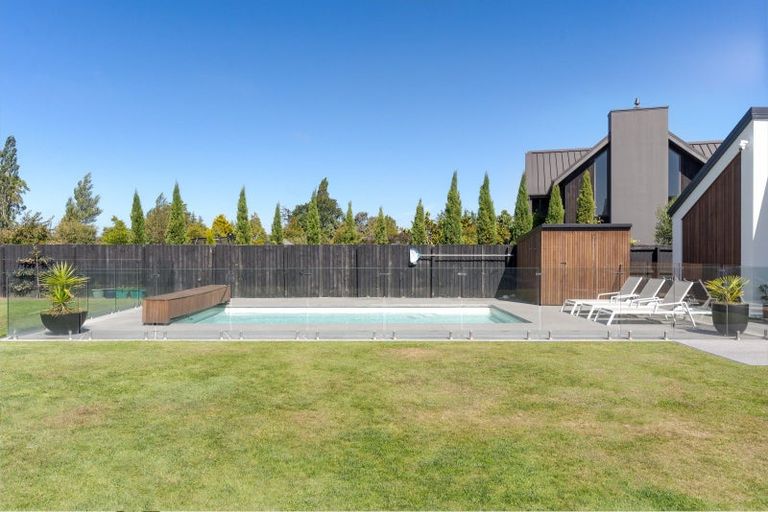 Photo of property in 5 Kawharu Street, Marshland, Christchurch, 8083