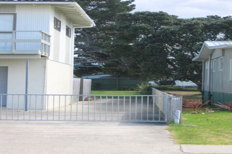 Photo of property in 215b Rangi Avenue, Whangamata, 3620