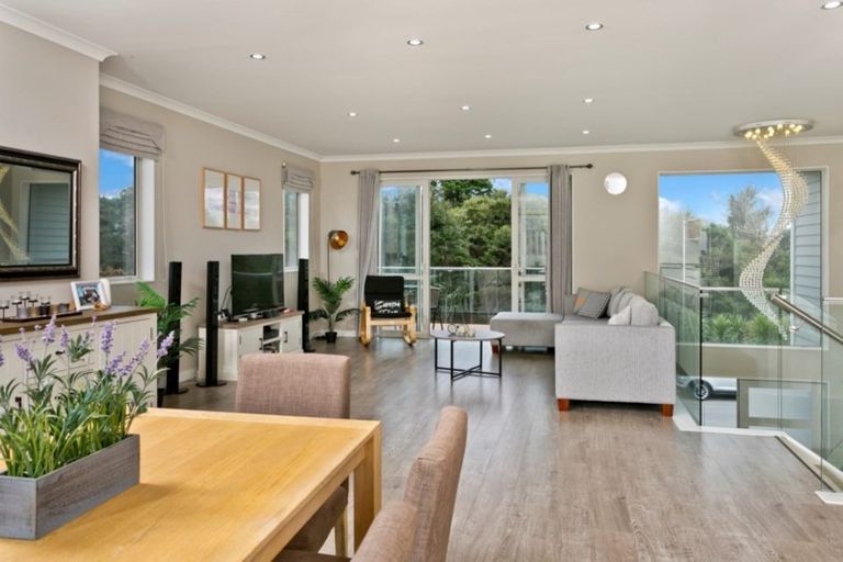 Photo of property in 15 Korihi Drive, Swanson, Auckland, 0614