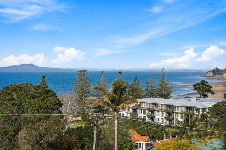 Photo of property in 1/28 Oban Road, Browns Bay, Auckland, 0630