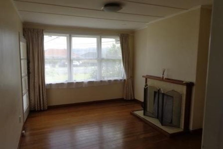 Photo of property in 25-35 Butler Street, Naenae, Lower Hutt, 5011