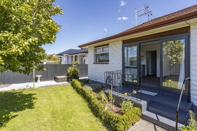 Photo of property in 27a Bank Street, Amberley, 7410