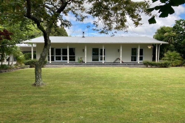Photo of property in 73 Brookby Road, Brookby, Manurewa, 2576