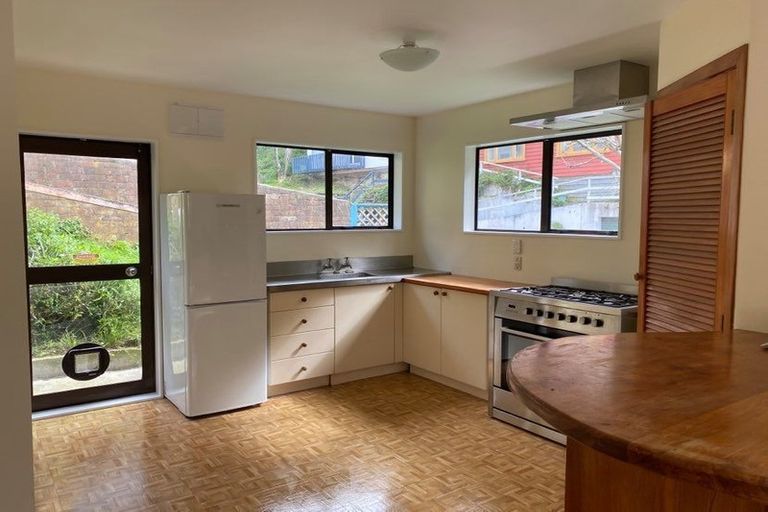 Photo of property in 63 Holloway Road, Aro Valley, Wellington, 6021