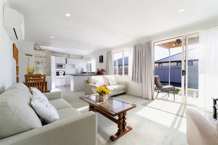 Photo of property in 54b Church Street, Mosgiel, 9024