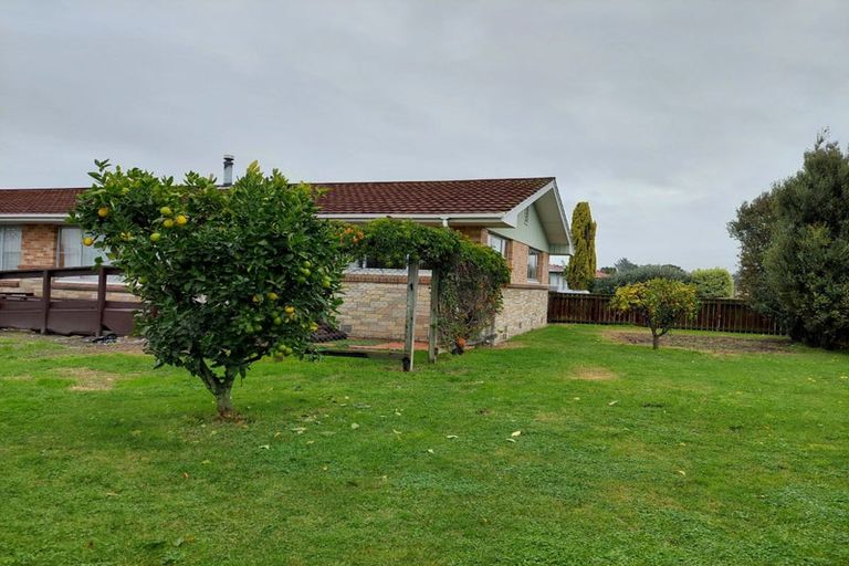 Photo of property in 284 Kennedy Road, Onekawa, Napier, 4110