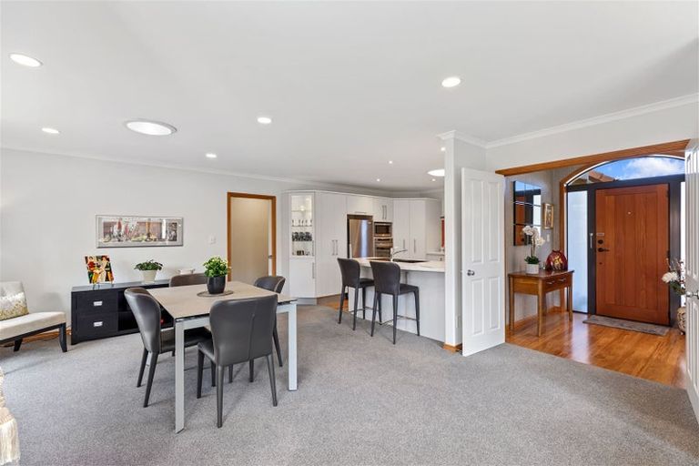 Photo of property in 19 Oreti Crescent, Papamoa Beach, Papamoa, 3118