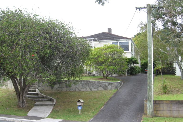 Photo of property in 6 Webb Place, Forrest Hill, Auckland, 0620