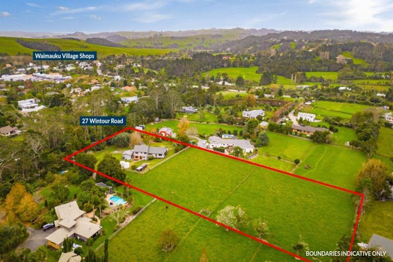 Photo of property in 27 Wintour Road, Waimauku, 0812