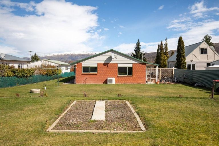 Photo of property in 90 Shields Street, Clyde, 9330