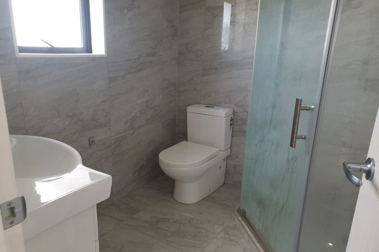 Photo of property in 14 Nandi Lane, Ranui, Auckland, 0612