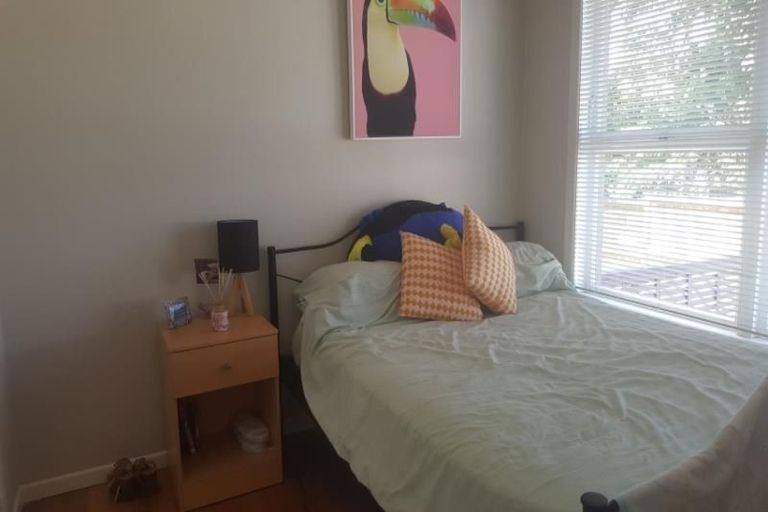 Photo of property in 2/156 Hinemoa Street, Birkenhead, Auckland, 0626