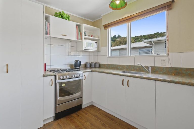 Photo of property in 15 Tweed Road, Papakowhai, Porirua, 5024