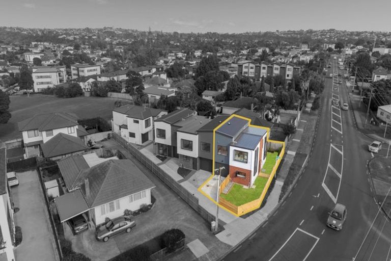 Photo of property in 658a Te Atatu Road, Te Atatu Peninsula, Auckland, 0610