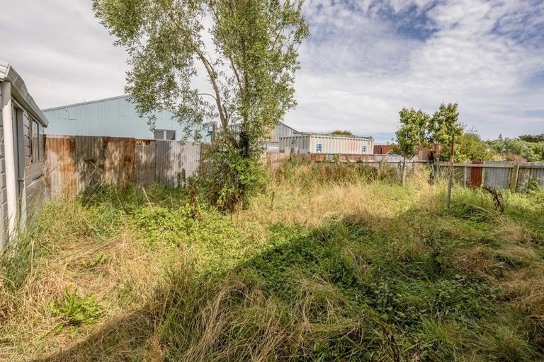 Photo of property in 16 Wilton Street, Levin, 5510