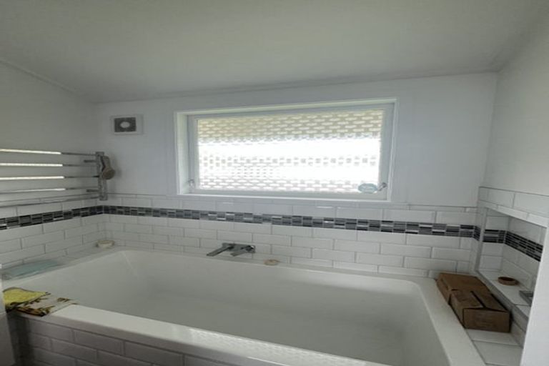 Photo of property in 12 Claremont Avenue, Chartwell, Hamilton, 3210