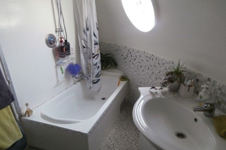 Photo of property in 144b Innes Road, St Albans, Christchurch, 8052