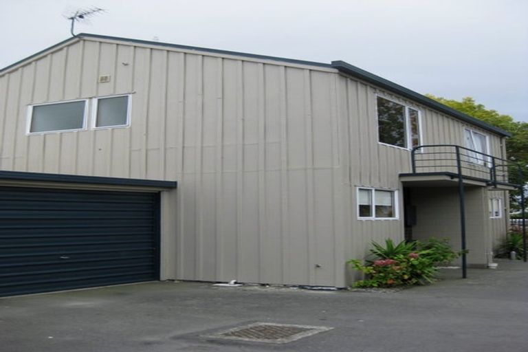 Photo of property in 2/27 Packe Street, Edgeware, Christchurch, 8013