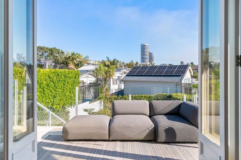 Photo of property in 64 St Marys Road, Saint Marys Bay, Auckland, 1011
