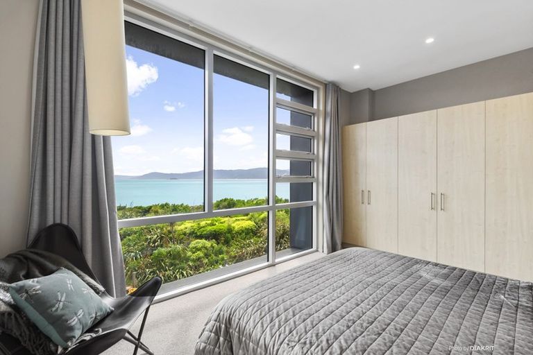 Photo of property in 17 Boardwalk Lane, Seatoun, Wellington, 6022