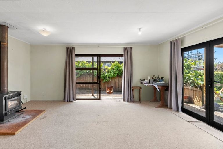 Photo of property in 13 Goddard Road, Tasman, Upper Moutere, 7173