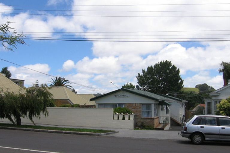 Photo of property in 2/21 Clonbern Road, Remuera, Auckland, 1050