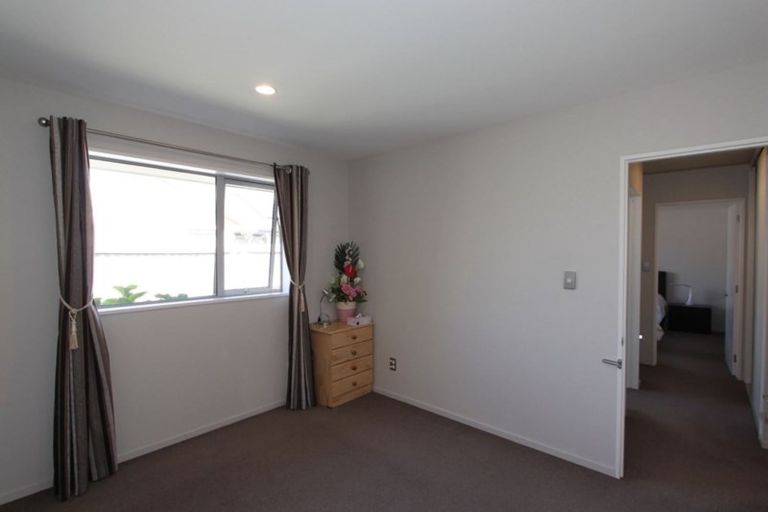 Photo of property in 12 Moeraki Place, Hei Hei, Christchurch, 8042