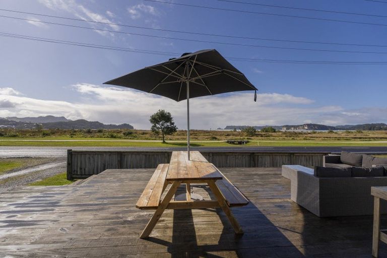 Photo of property in 81 Buffalo Beach Sh25 Road, Whitianga, 3510